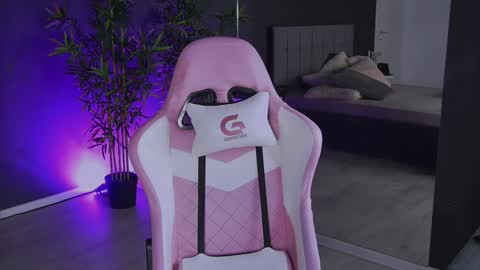 shayblonde online show from December 14, 2024, 11:45 pm