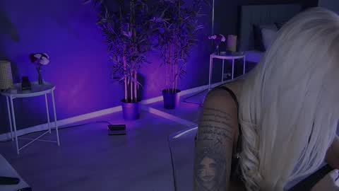 shayblonde online show from January 30, 2025, 11:55 pm