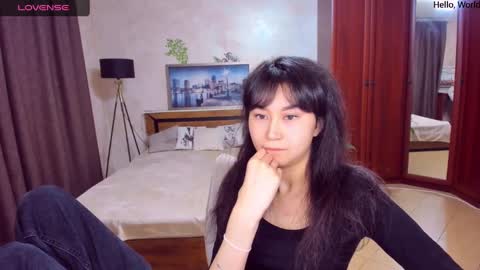 Snapshot of sheilafreman chatting on December 18, 2024, 4:53 am Sheila online show from December 18, 2024, 4:53 am