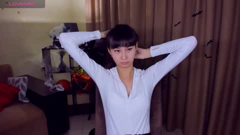 Snapshot of sheilafreman chatting on October 27, 2025, 4:38 am Sheila online show from October 27, 2025, 4:38 am