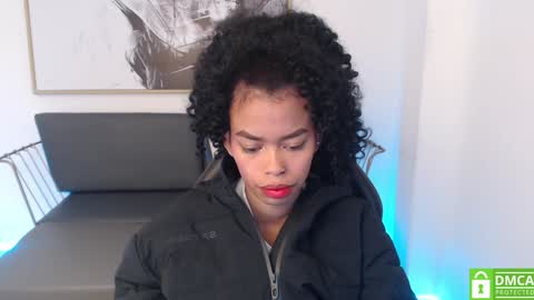 Snapshot of shenna_brunette_ chatting on January 26, 2025, 1:04 pm Shenna online show from January 26, 2025, 1:04 pm