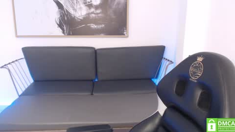 Snapshot of shenna_brunette_ chatting on February 6, 2025, 4:36 pm Shenna online show from February 6, 2025, 4:36 pm