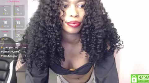 Snapshot of shenna_brunette_ chatting on February 16, 2025, 4:10 pm Shenna online show from February 16, 2025, 4:10 pm