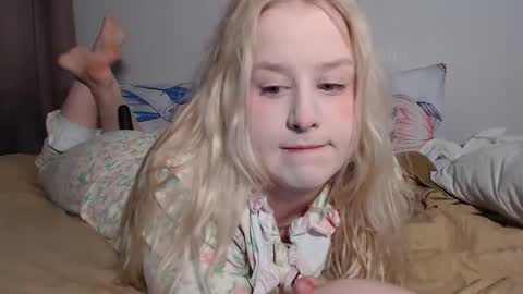 Snapshot of sherlystero chatting on February 6, 2025, 11:15 pm sher  online show from February 6, 2025, 11:15 pm