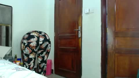 Snapshot of sherrysaa chatting on February 17, 2025, 9:56 am Sherry l online show from February 17, 2025, 9:56 am