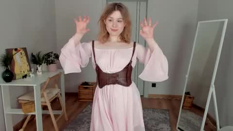 Snapshot of shoggothy chatting on September 18, 2025, 1:24 pm Agatha online show from September 18, 2025, 1:24 pm