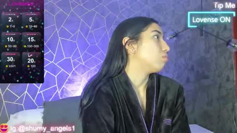 Snapshot of shumy_angels chatting on October 15, 2025, 6:08 pm ZUMY ANGELS online show from October 15, 2025, 6:08 pm
