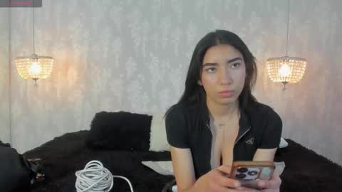 Snapshot of shumy_angels chatting on October 20, 2025, 4:35 am ZUMY ANGELS online show from October 20, 2025, 4:35 am