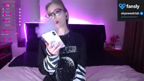 Snapshot of shysweetrish chatting on September 13, 2025, 3:50 am shysweetrish online show from September 13, 2025, 3:50 am