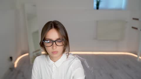 Snapshot of silent_chill chatting on January 17, 2025, 10:22 am Chilli online show from January 17, 2025, 10:22 am