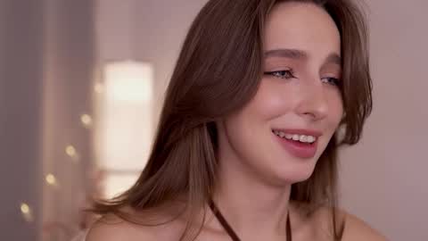 Snapshot of silent_chill chatting on March 5, 2025, 2:01 pm Chilli online show from March 5, 2025, 2:01 pm