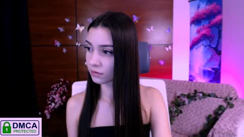Snapshot of silvia_queen1 chatting on December 5, 2024, 8:55 pm Silvia nude in pvt  online show from December 5, 2024, 8:55 pm