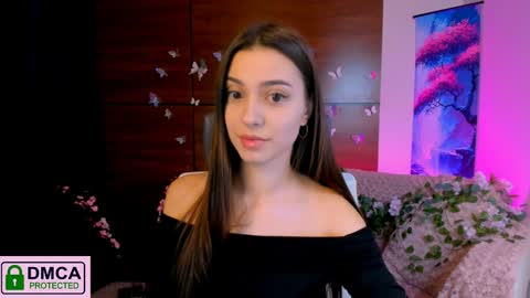 Snapshot of silvia_queen1 chatting on December 8, 2024, 8:25 pm Silvia nude in pvt  online show from December 8, 2024, 8:25 pm
