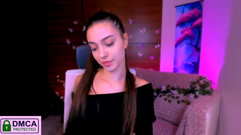 Snapshot of silvia_queen1 chatting on December 9, 2024, 8:23 pm Silvia nude in pvt  online show from December 9, 2024, 8:23 pm