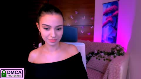 Snapshot of silvia_queen1 chatting on December 9, 2024, 11:24 pm Silvia nude in pvt  online show from December 9, 2024, 11:24 pm