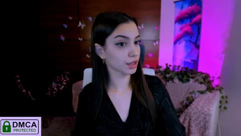 Snapshot of silvia_queen1 chatting on December 14, 2024, 10:50 pm Silvia nude in pvt  online show from December 14, 2024, 10:50 pm