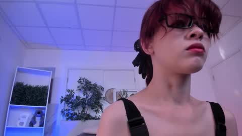 Snapshot of sima_wendy chatting on September 22, 2025, 6:37 am Wendy help me get get 69 likes  online show from September 22, 2025, 6:37 am