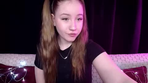 Snapshot of sindiwatsoon chatting on December 10, 2024, 9:33 am Sindi online show from December 10, 2024, 9:33 am