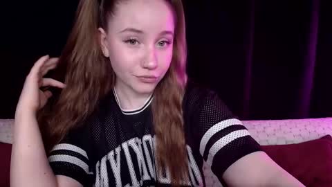 Snapshot of sindiwatsoon chatting on January 21, 2025, 12:07 pm Sindi online show from January 21, 2025, 12:07 pm