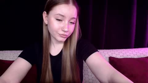 Snapshot of sindiwatsoon chatting on January 28, 2025, 1:59 pm Sindi online show from January 28, 2025, 1:59 pm