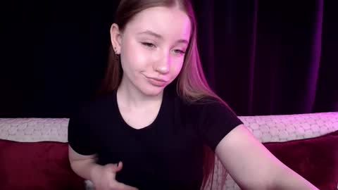 Snapshot of sindiwatsoon chatting on February 7, 2025, 12:17 pm Sindi online show from February 7, 2025, 12:17 pm