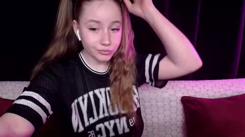 Snapshot of sindiwatsoon chatting on February 8, 2025, 5:50 pm Sindi online show from February 8, 2025, 5:50 pm