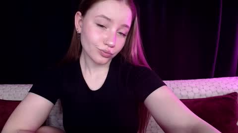 Snapshot of sindiwatsoon chatting on February 14, 2025, 12:03 pm Sindi online show from February 14, 2025, 12:03 pm