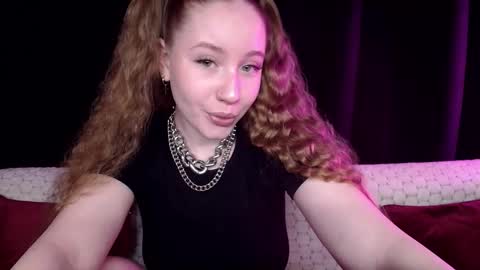 Snapshot of sindiwatsoon chatting on February 28, 2025, 3:15 pm Sindi online show from February 28, 2025, 3:15 pm