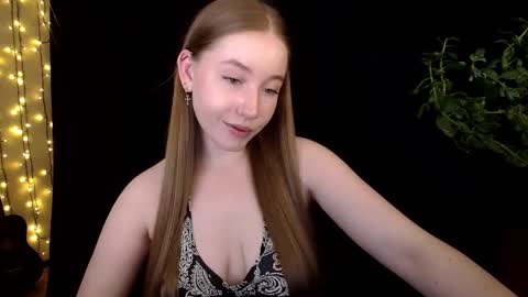 Snapshot of sindiwatsoon chatting on September 11, 2025, 1:44 pm Sindi online show from September 11, 2025, 1:44 pm