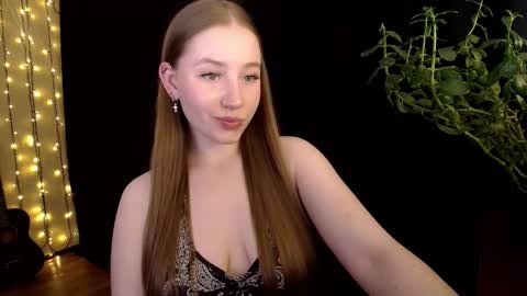 Snapshot of sindiwatsoon chatting on October 9, 2025, 11:41 am Sindi online show from October 9, 2025, 11:41 am