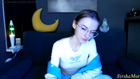 Snapshot of sirshamor chatting on December 20, 2024, 2:52 am  SirshaMor   online show from December 20, 2024, 2:52 am