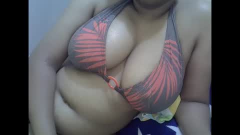 Snapshot of sisibrown97 chatting on September 19, 2025, 4:36 am brown online show from September 19, 2025, 4:36 am