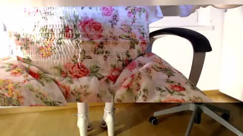 Snapshot of sissy_andi chatting on January 6, 2025, 5:16 pm Andi online show from January 6, 2025, 5:16 pm