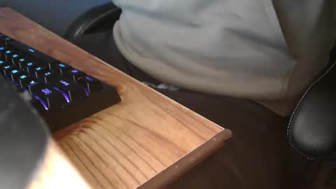 Snapshot of sixte9fingers chatting on November 1, 2025, 7:43 am sixte9fingers online show from November 1, 2025, 7:43 am