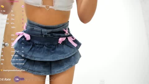 Snapshot of skinny_isabela chatting on January 19, 2025, 11:23 am Isabela online show from January 19, 2025, 11:23 am