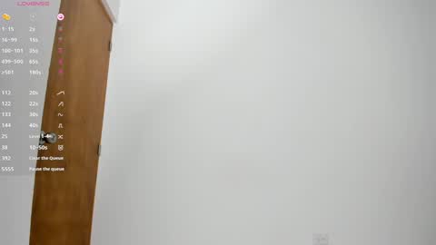 Snapshot of skinny_isabela chatting on February 3, 2025, 11:20 am Isabela online show from February 3, 2025, 11:20 am