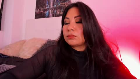 Snapshot of skydarkblue chatting on January 27, 2025, 4:52 am skydarkblue online show from January 27, 2025, 4:52 am