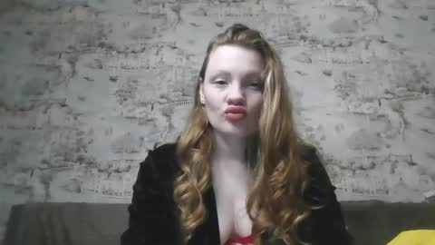 Snapshot of skyler_wans chatting on February 21, 2025, 10:15 pm Skyler online show from February 21, 2025, 10:15 pm