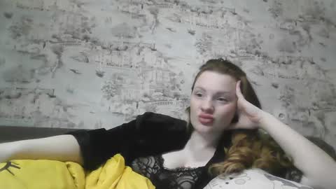 Snapshot of skyler_wans chatting on February 23, 2025, 12:41 am Skyler online show from February 23, 2025, 12:41 am