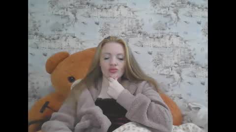 Snapshot of skyler_wans chatting on September 28, 2025, 11:48 am Skyler online show from September 28, 2025, 11:48 am