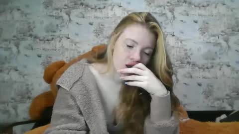 Snapshot of skyler_wans chatting on October 20, 2025, 6:03 am Skyler online show from October 20, 2025, 6:03 am
