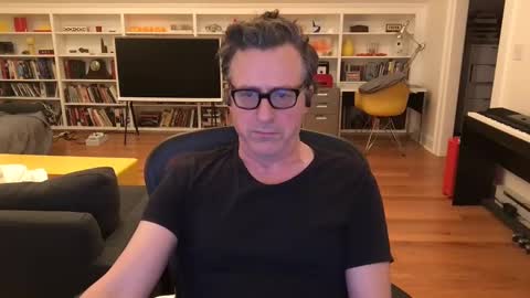 Snapshot of skyline3371 chatting on March 8, 2025, 5:28 am Skyline3371 online show from March 8, 2025, 5:28 am