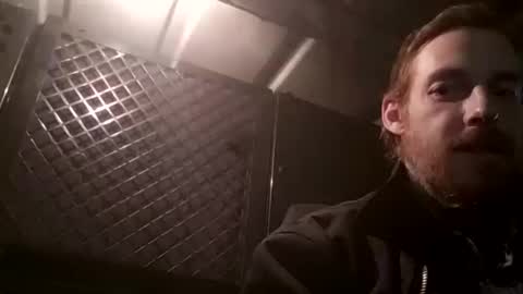 Snapshot of skyviper88 chatting on December 12, 2024, 6:47 am Sky Viper online show from December 12, 2024, 6:47 am