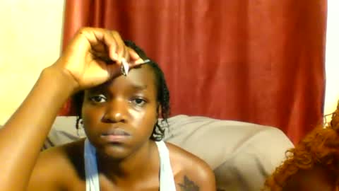 Snapshot of sleek_ass chatting on February 25, 2025, 7:47 pm sleek_ass online show from February 25, 2025, 7:47 pm