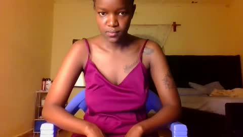 Snapshot of sleek_ass chatting on September 12, 2025, 4:23 am sleek_ass online show from September 12, 2025, 4:23 am