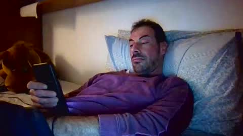 Snapshot of slevin1983 chatting on March 2, 2025, 9:11 pm slevin online show from March 2, 2025, 9:11 pm