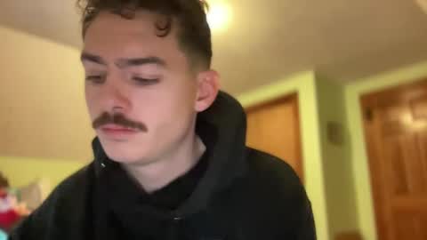 Snapshot of slickmass chatting on February 27, 2025, 3:26 pm SlickMass online show from February 27, 2025, 3:26 pm