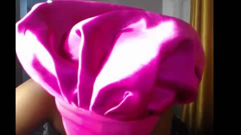 Snapshot of slimy_cunt chatting on December 6, 2024, 11:47 pm Jemila online show from December 6, 2024, 11:47 pm