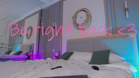 Snapshot of smiley_mia_ chatting on February 5, 2025, 11:12 am Mia online show from February 5, 2025, 11:12 am