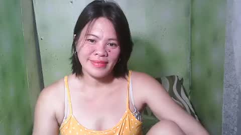 Snapshot of smilinglady27 chatting on December 28, 2024, 10:25 am smilinglady27 online show from December 28, 2024, 10:25 am